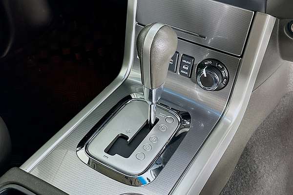 2011 Nissan PATHFINDER ST-L (4x4) R51 SERIES 4