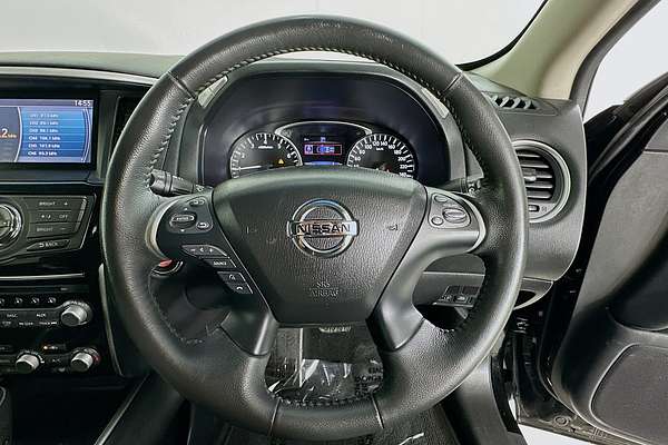 2016 Nissan Pathfinder ST R52