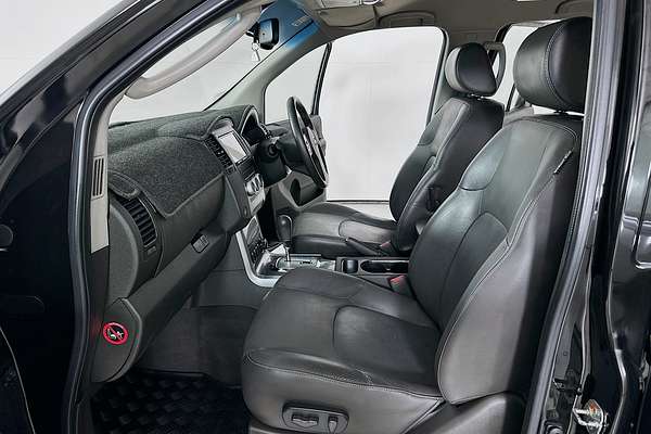 2011 Nissan PATHFINDER ST-L (4x4) R51 SERIES 4