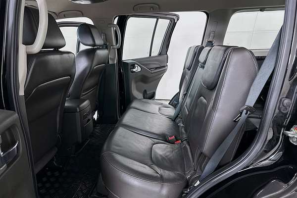 2011 Nissan PATHFINDER ST-L (4x4) R51 SERIES 4