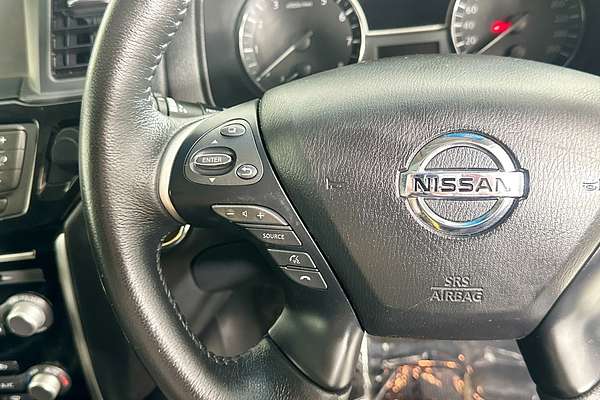 2015 Nissan PATHFINDER ST-L (4x2) R52 MY15