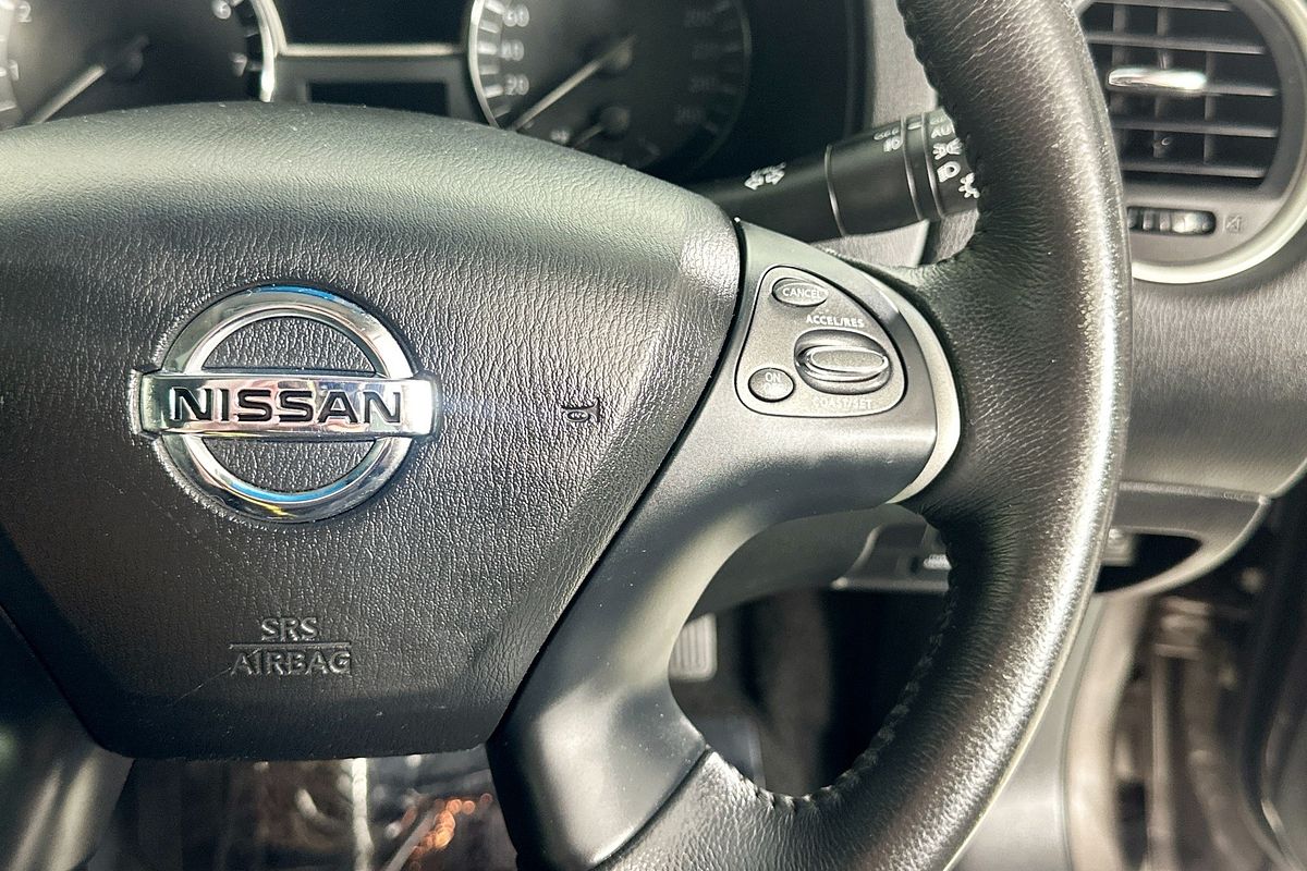 2015 Nissan PATHFINDER ST-L (4x2) R52 MY15