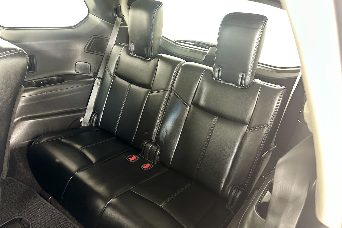 2015 Nissan PATHFINDER ST-L (4x2) R52 MY15