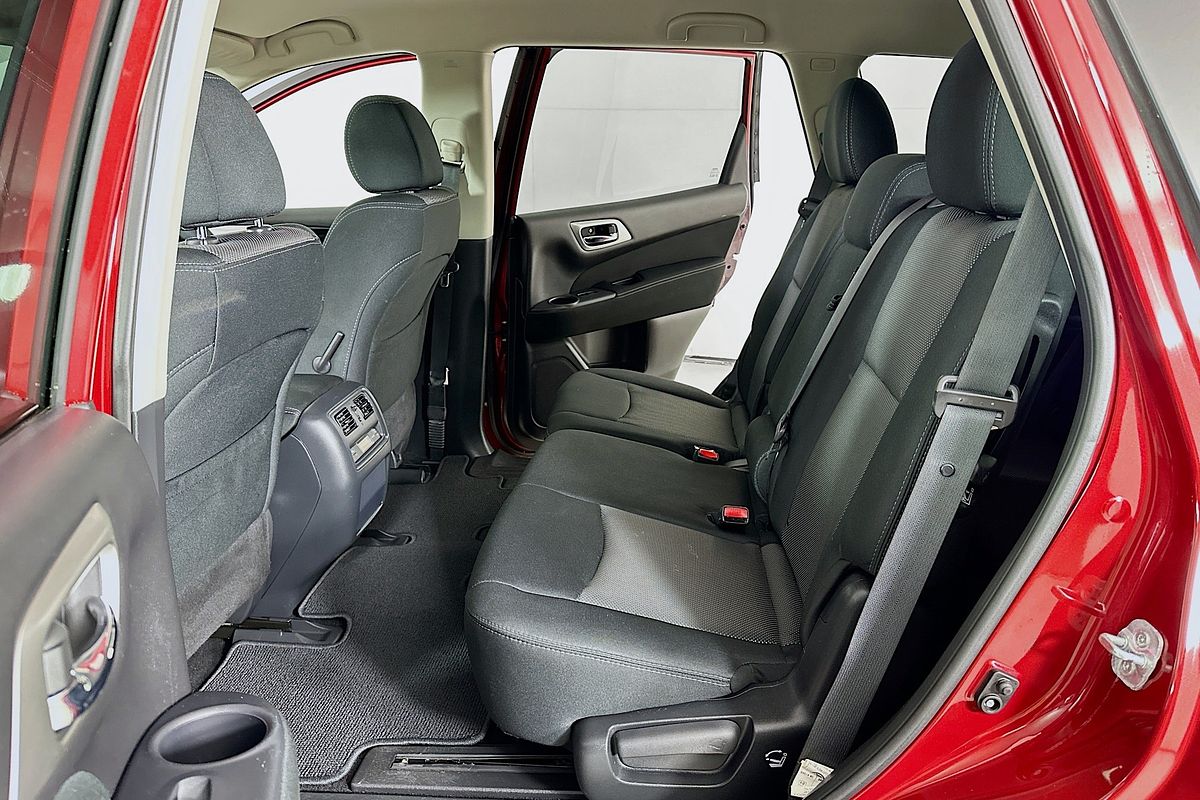 2017 Nissan PATHFINDER ST (4x2) R52 MY17 SERIES 2