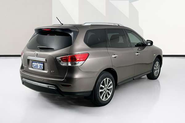 2014 Nissan PATHFINDER ST (4x2) R52