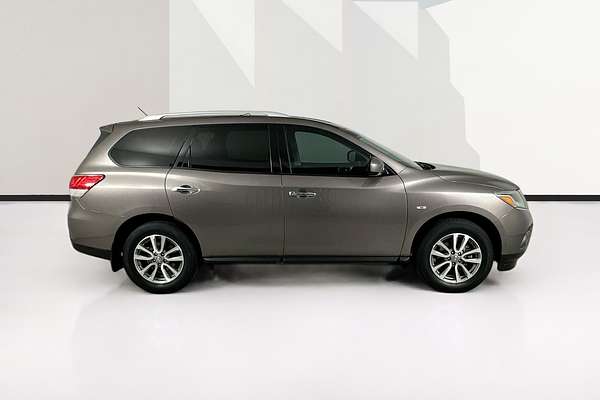 2014 Nissan PATHFINDER ST (4x2) R52
