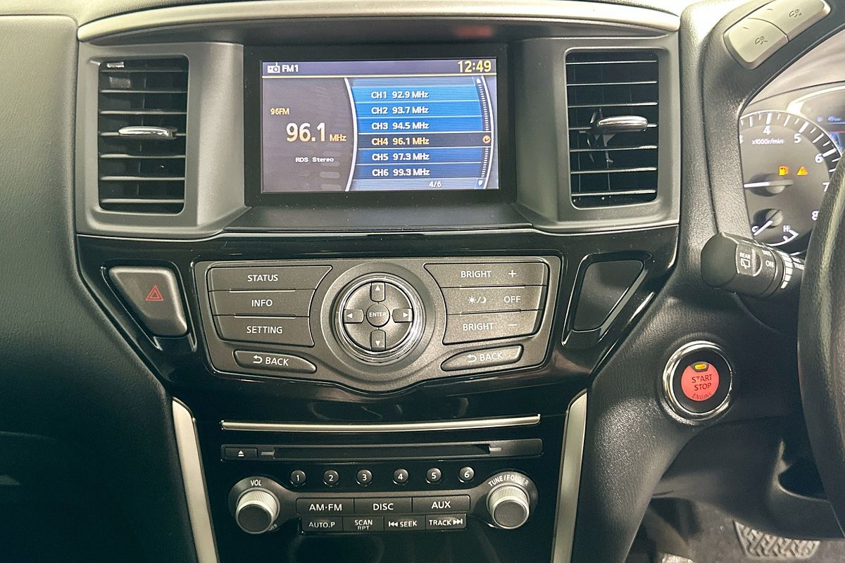 2014 Nissan PATHFINDER ST (4x2) R52