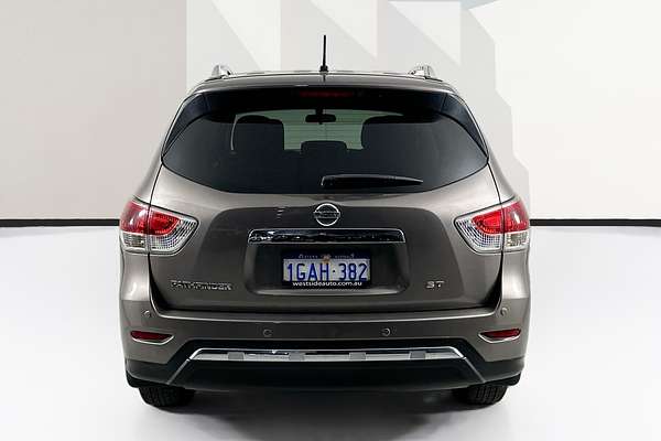 2014 Nissan PATHFINDER ST (4x2) R52