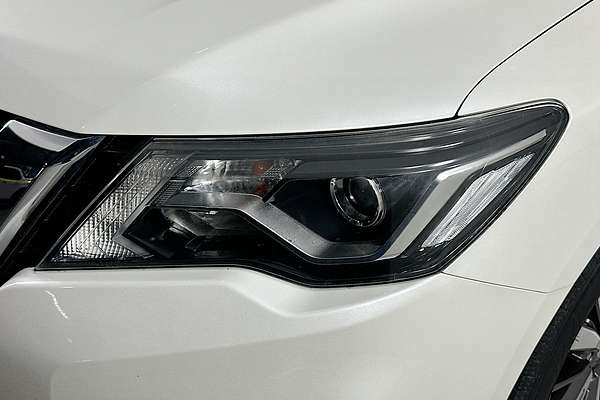 2018 Nissan PATHFINDER ST-L (4x2) R52 MY17 SERIES 2