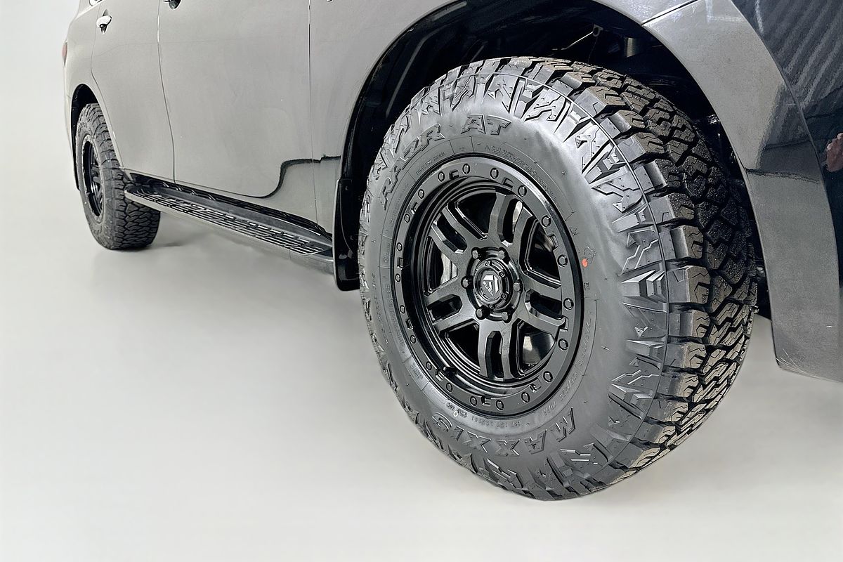 2023 Nissan PATROL Ti Y62