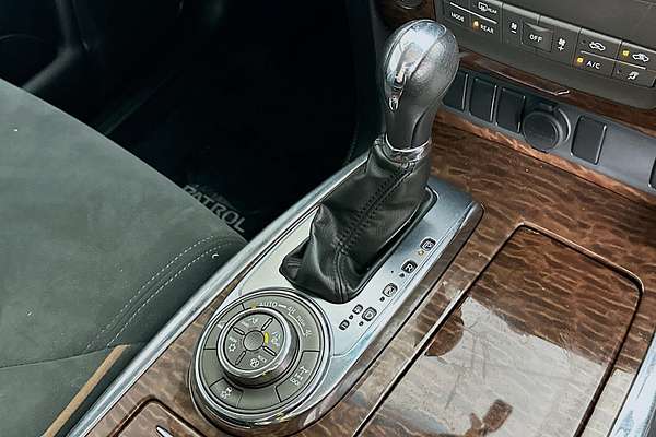 2013 Nissan PATROL ST-L (4x4) Y62
