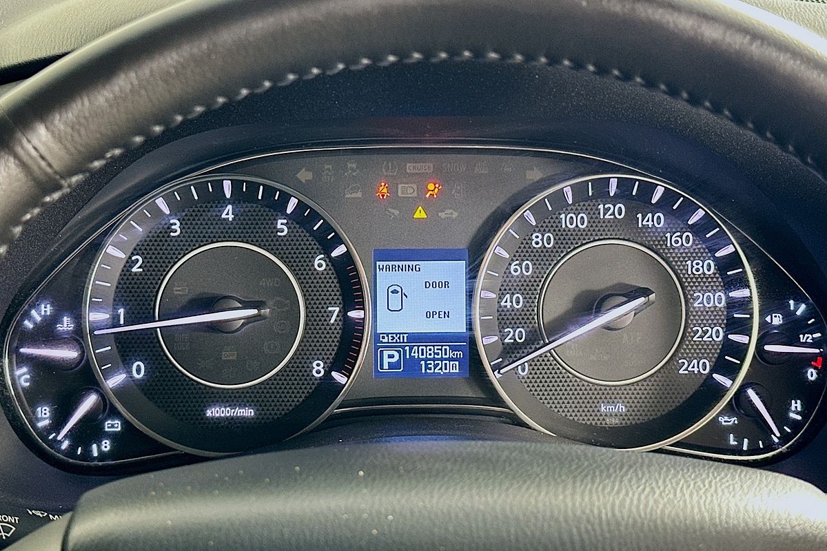 2013 Nissan PATROL ST-L (4x4) Y62