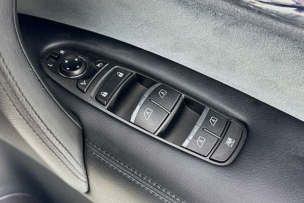 2013 Nissan PATROL ST-L (4x4) Y62
