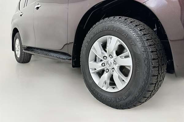 2013 Nissan PATROL ST-L (4x4) Y62