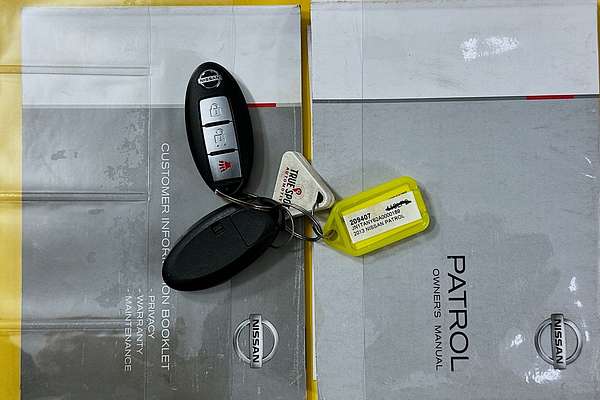 2013 Nissan PATROL ST-L (4x4) Y62