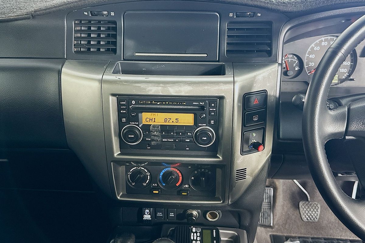 2011 Nissan PATROL ST (4x4) GU VII