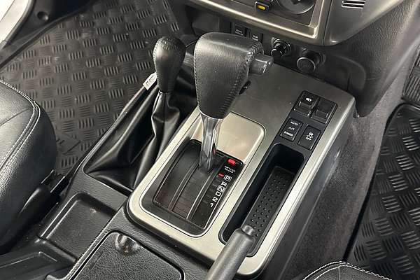 2015 Nissan PATROL ST (4x4) GU SERIES 9