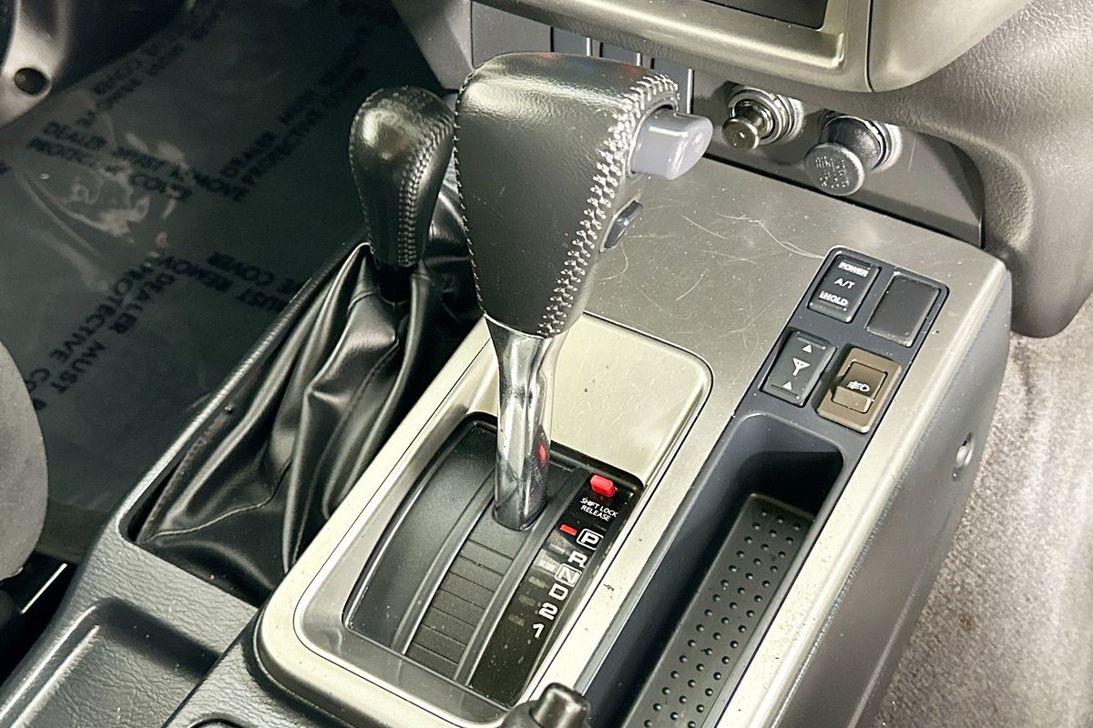 2006 Nissan PATROL ST-S (4x4) GU IV