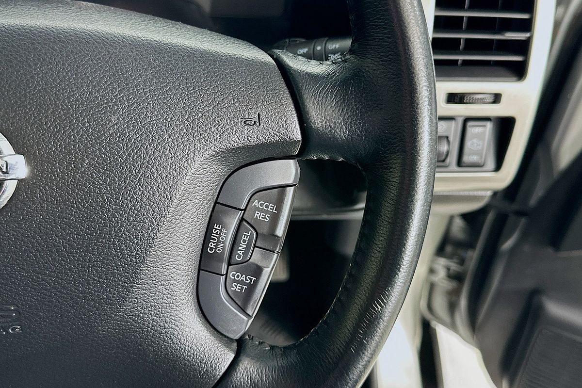 2015 Nissan PATROL ST (4x4) GU SERIES 9