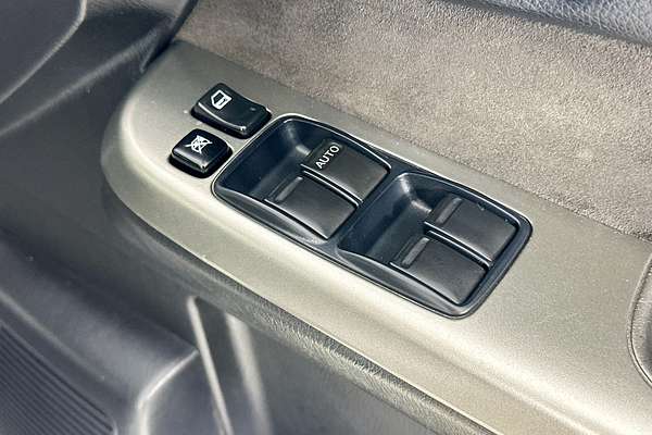 2006 Nissan PATROL ST-S (4x4) GU IV