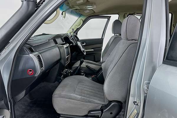 2015 Nissan PATROL ST (4x4) GU SERIES 9