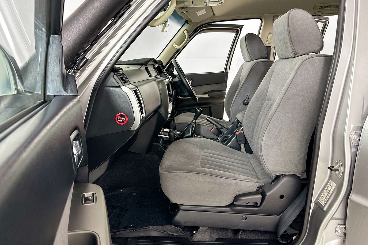 2010 Nissan PATROL ST (4x4) GU VI