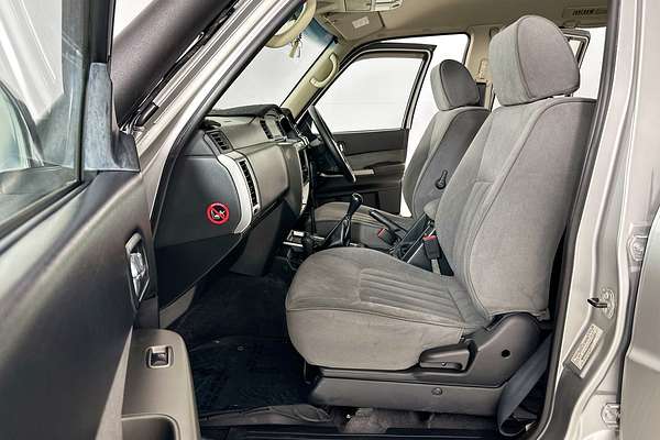 2010 Nissan PATROL ST (4x4) GU VI