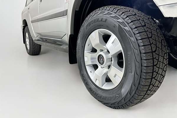 2006 Nissan PATROL ST-S (4x4) GU IV