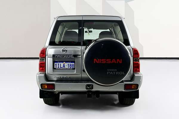 2006 Nissan PATROL ST-S (4x4) GU IV