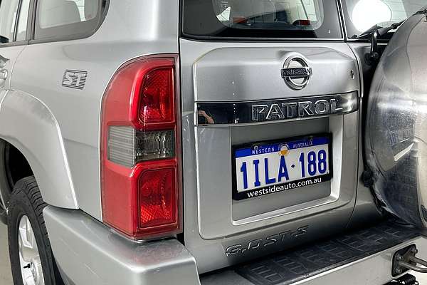 2006 Nissan PATROL ST-S (4x4) GU IV