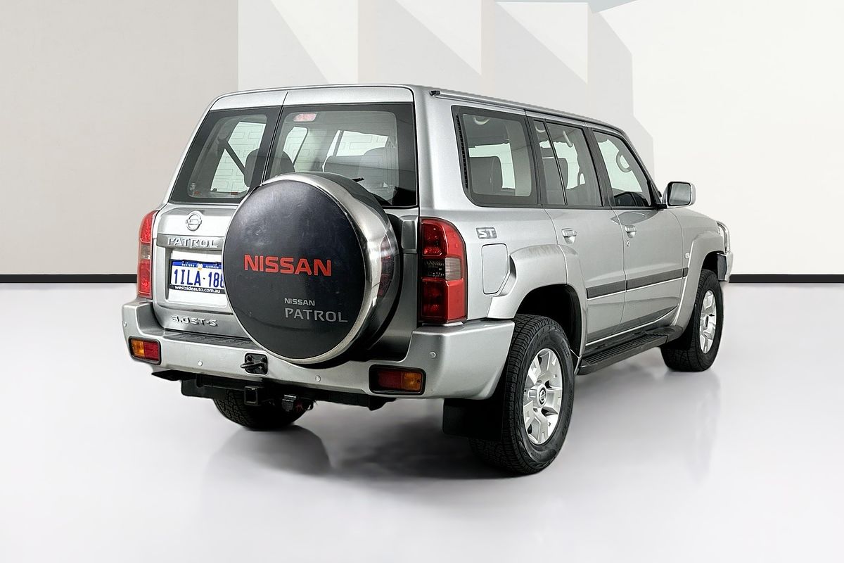 2006 Nissan PATROL ST-S (4x4) GU IV