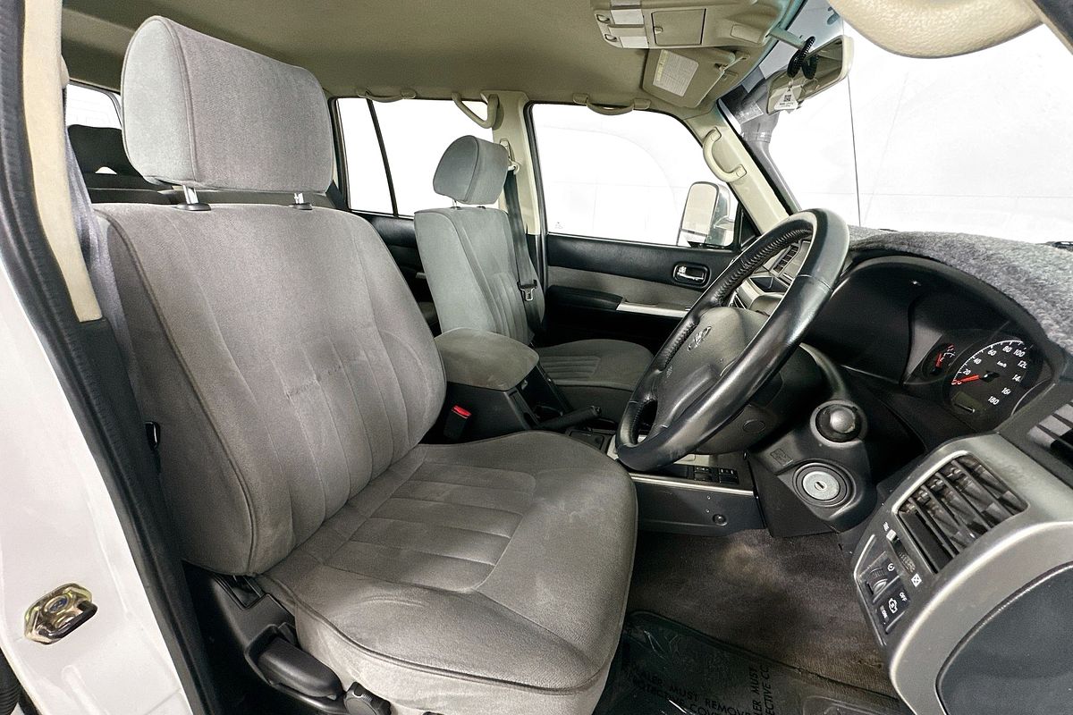2005 Nissan PATROL ST (4x4) GU IV