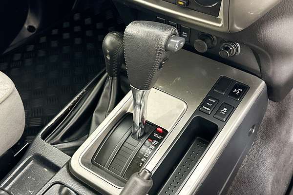 2014 Nissan PATROL ST TITANIUM (4x4) GU SERIES 9