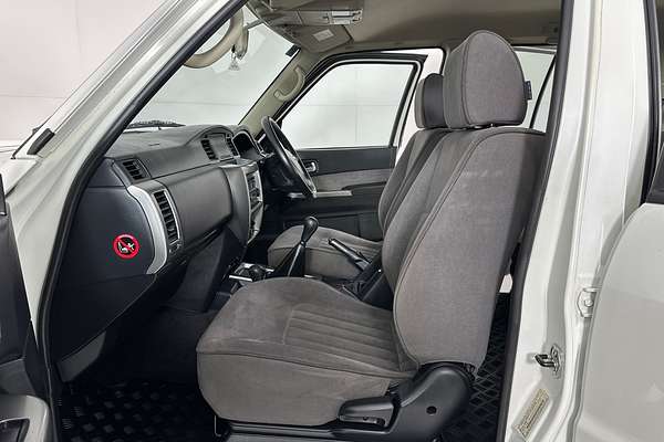 2012 Nissan PATROL ST (4x4) GU VII