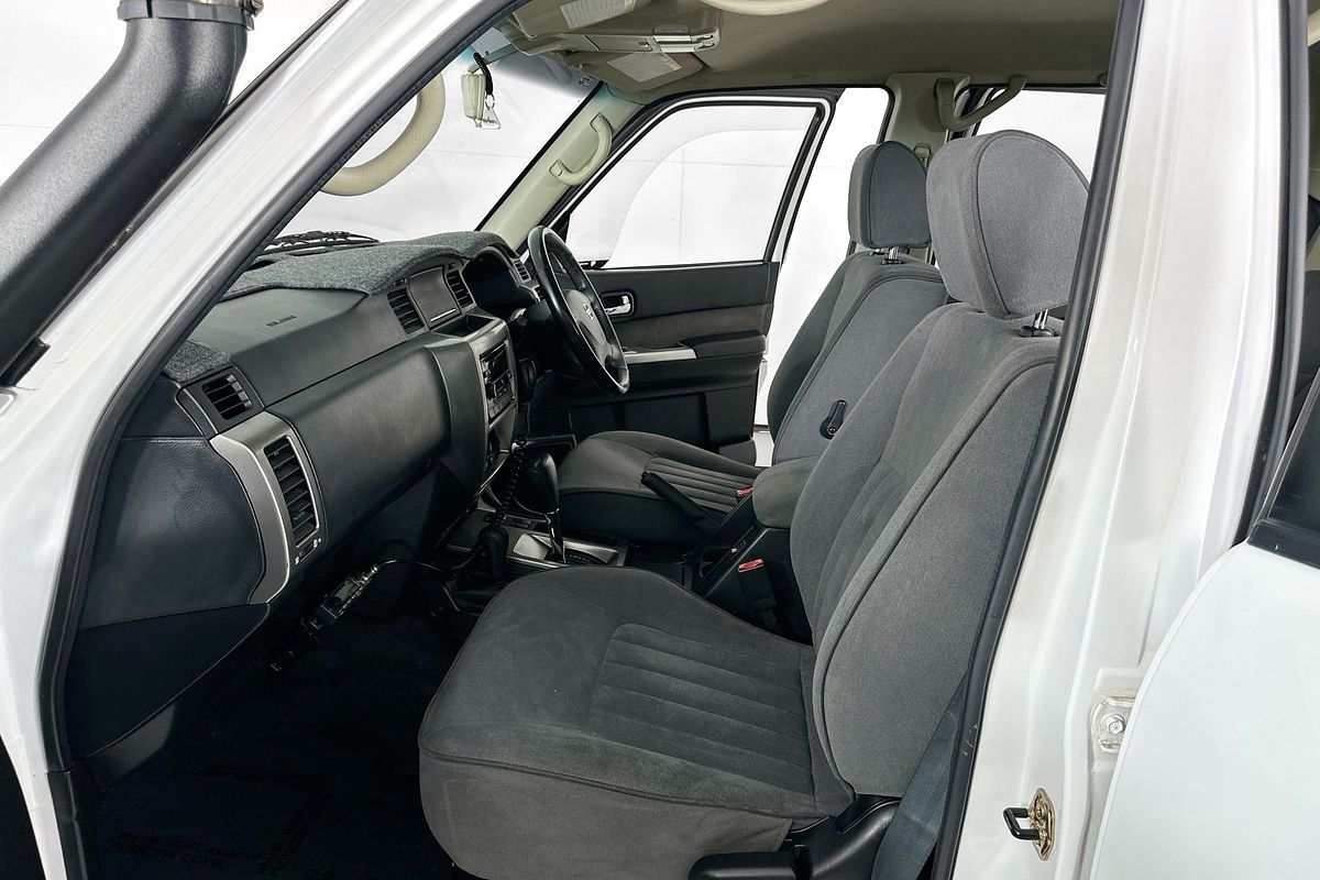 2005 Nissan PATROL ST (4x4) GU IV