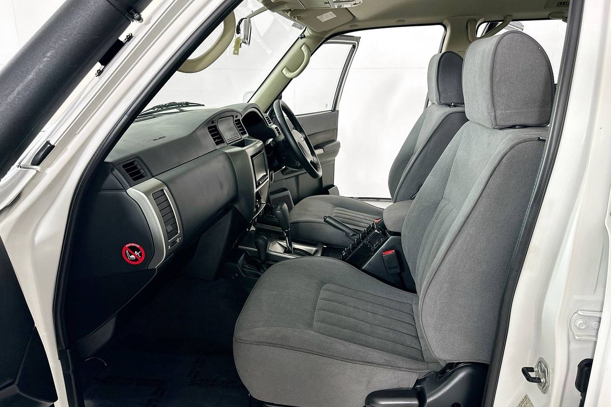2016 Nissan PATROL ST (4x4) LEGEND EDITION GU SERIES 10