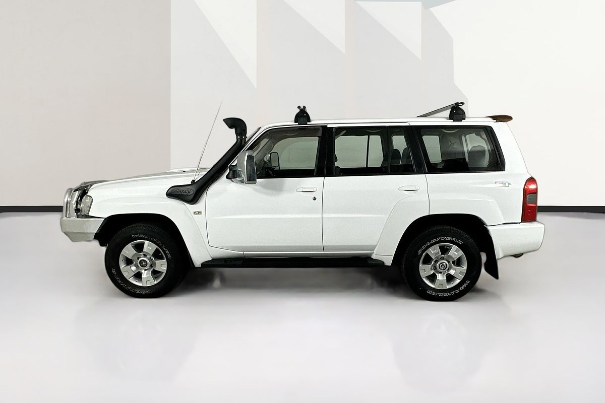 2005 Nissan PATROL ST (4x4) GU IV