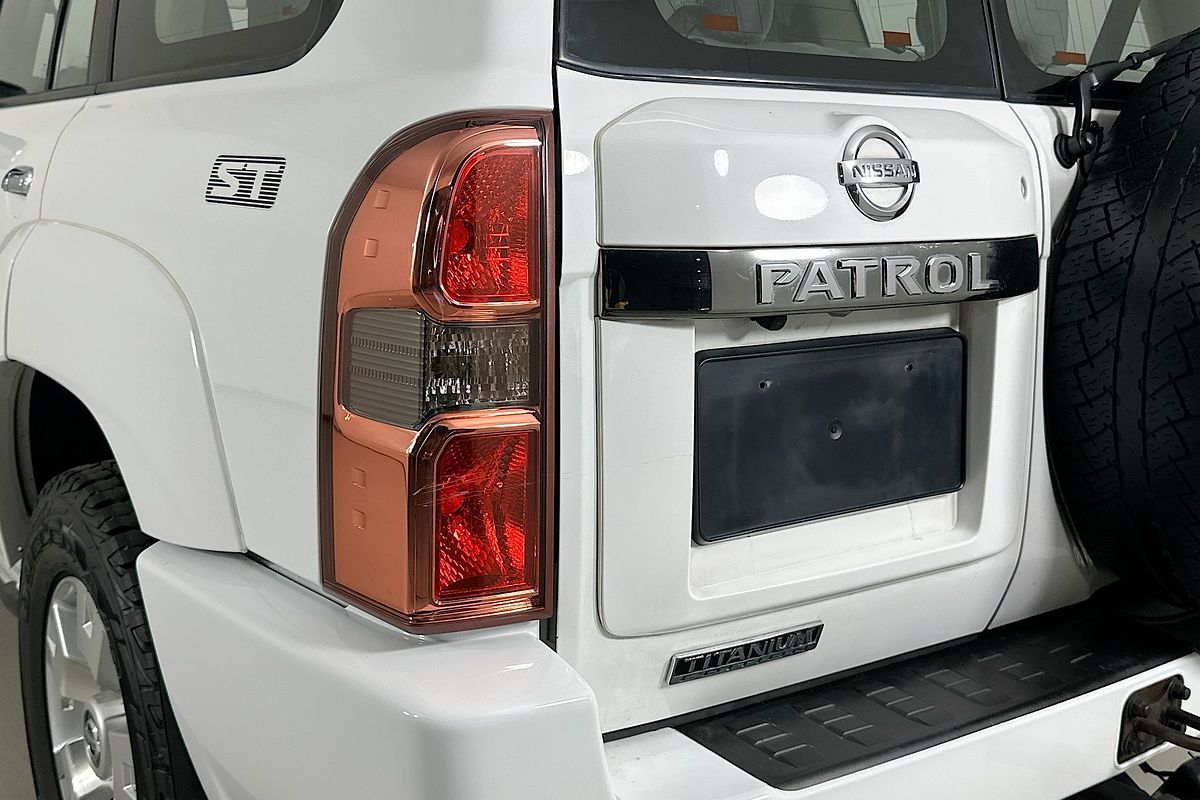 2014 Nissan PATROL ST TITANIUM (4x4) GU SERIES 9
