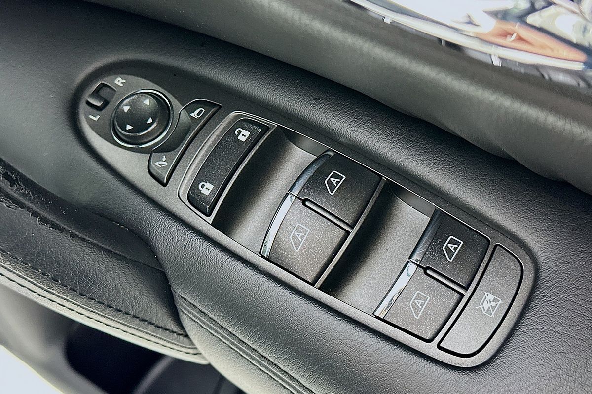 2014 Nissan PATROL Ti-L (4x4) Y62