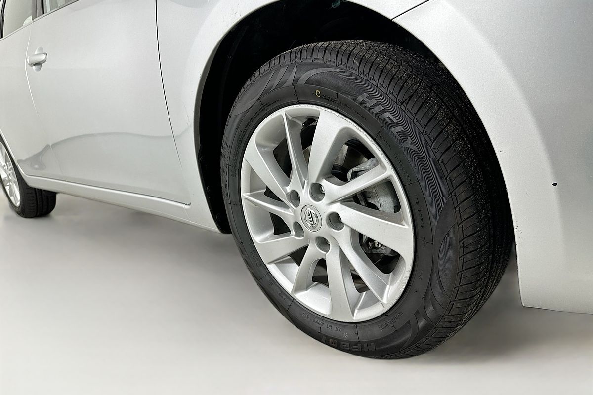 2014 Nissan PULSAR ST-L C12