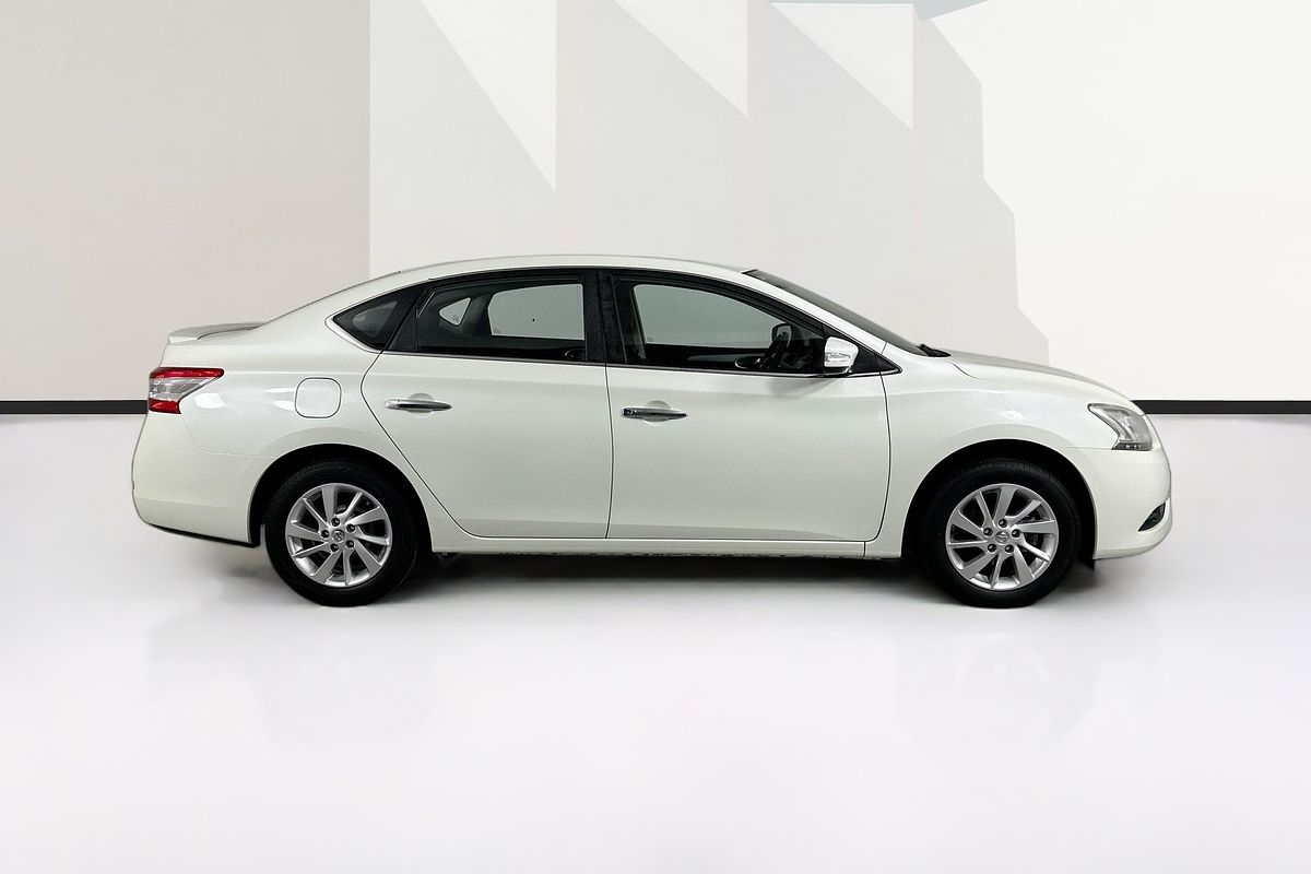 2015 Nissan PULSAR ST-L B17