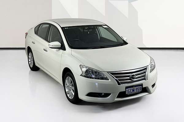 2015 Nissan PULSAR ST-L B17