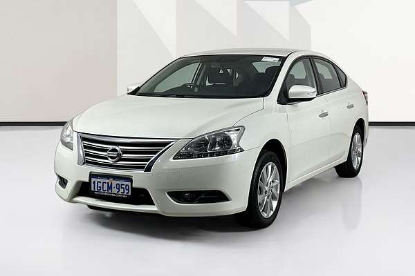 2015 Nissan PULSAR ST-L B17