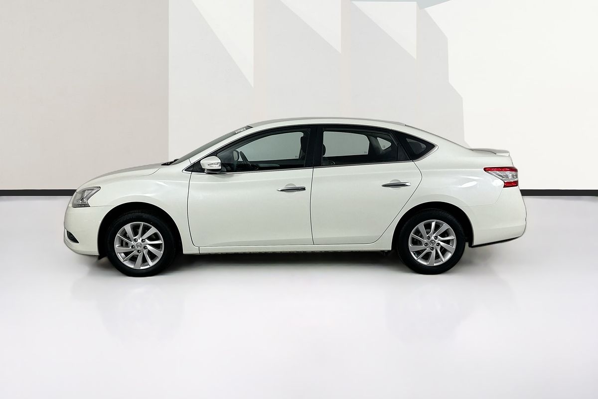 2015 Nissan PULSAR ST-L B17