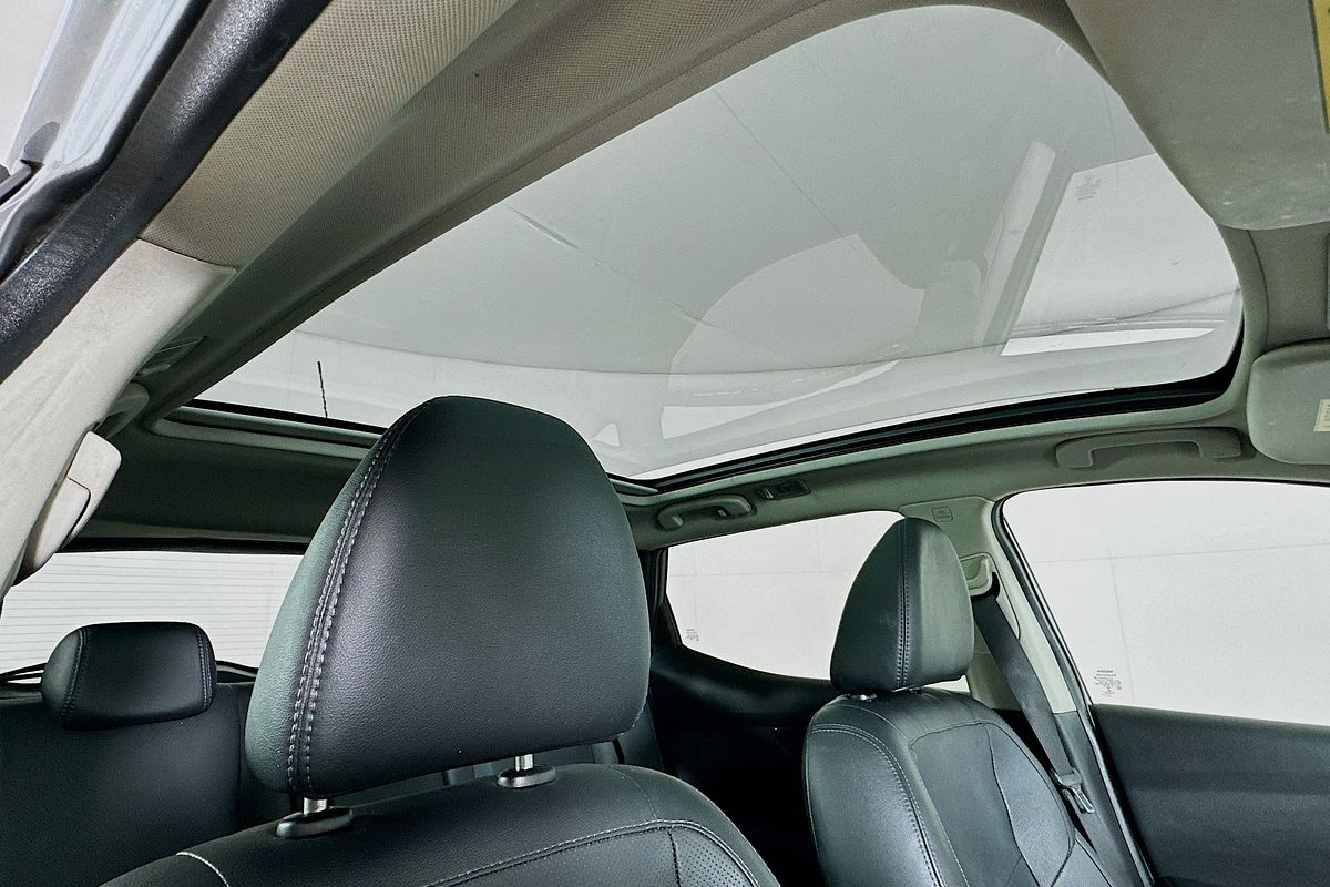 2016 Nissan QASHQAI Ti J11