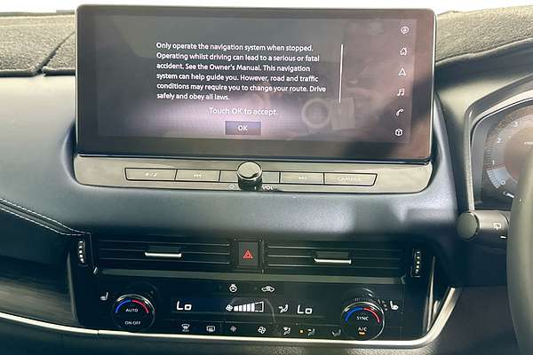 2024 Nissan QASHQAI TI 2-TONE J12 MY24