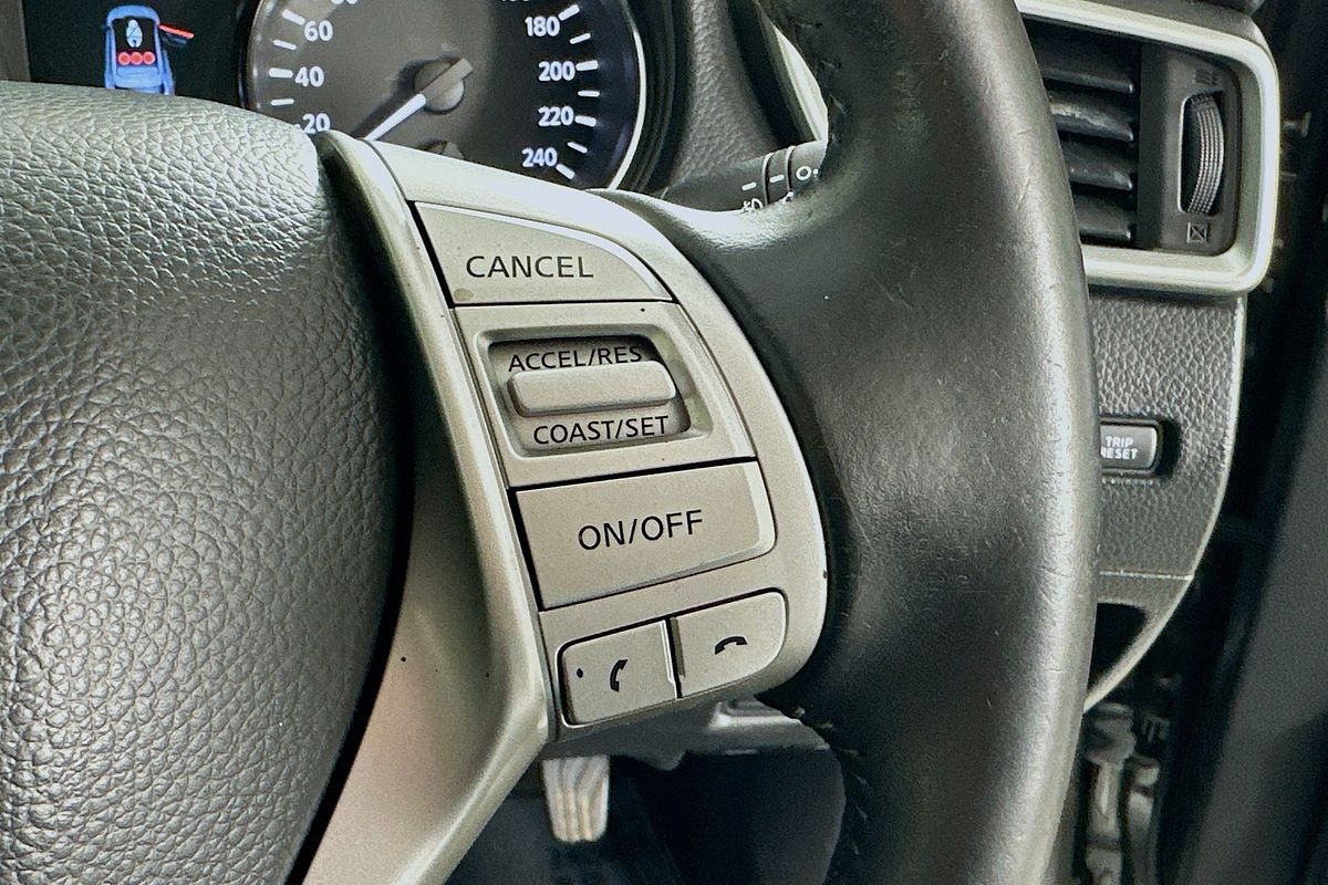 2016 Nissan QASHQAI Ti J11