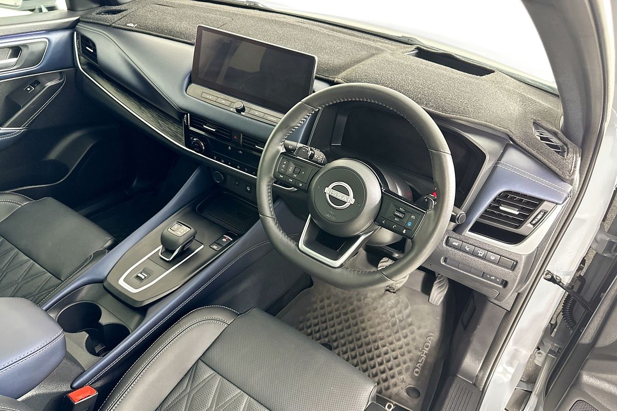 2024 Nissan QASHQAI TI 2-TONE J12 MY24