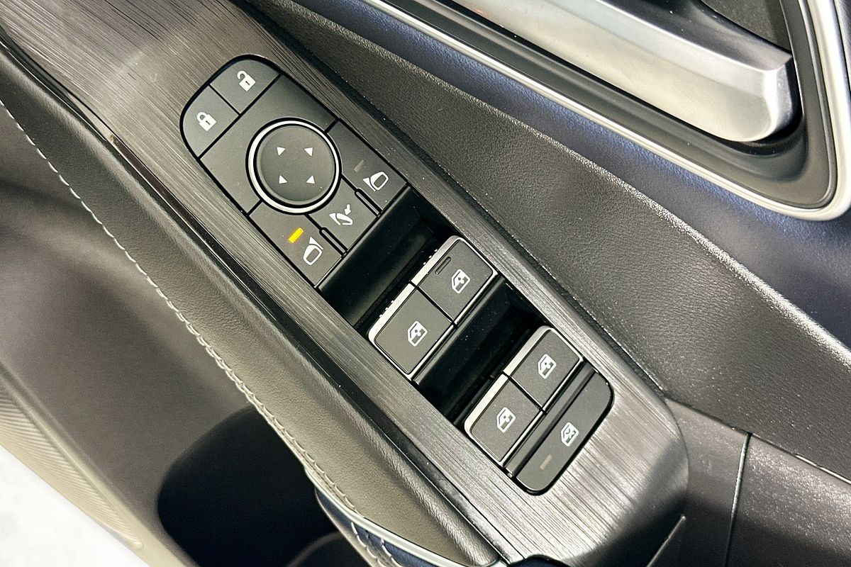 2024 Nissan QASHQAI TI 2-TONE J12 MY24