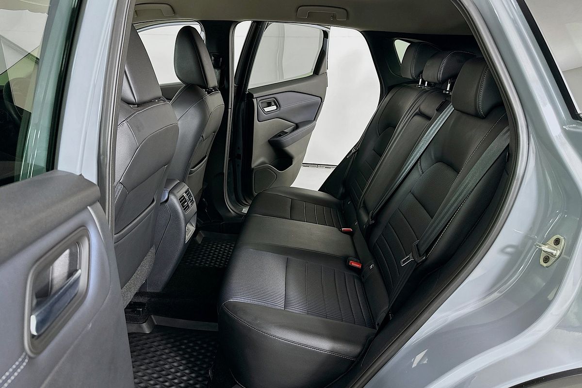 2023 Nissan QASHQAI ST-L J12